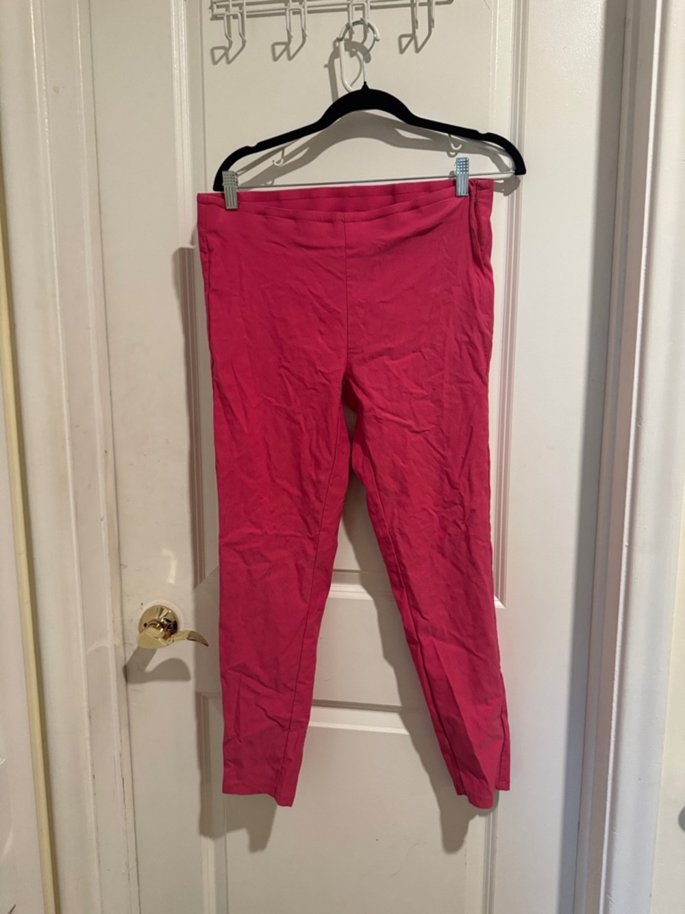 Women’s Skinny Ponte Pants in Bright Pink